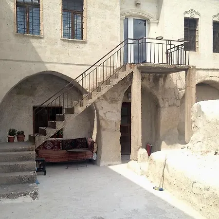 Hasan Cave House Ferienhaus