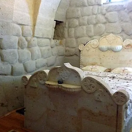 Hasan Cave House *